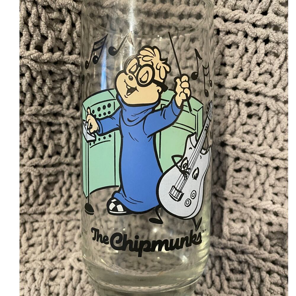 Alvin And The Chipmunks Vintage Glass- Simon. 1985